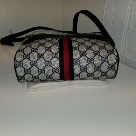 Vintage 1980's Vintage Gucci Blue Messenger Bag - Picture 13 of 14